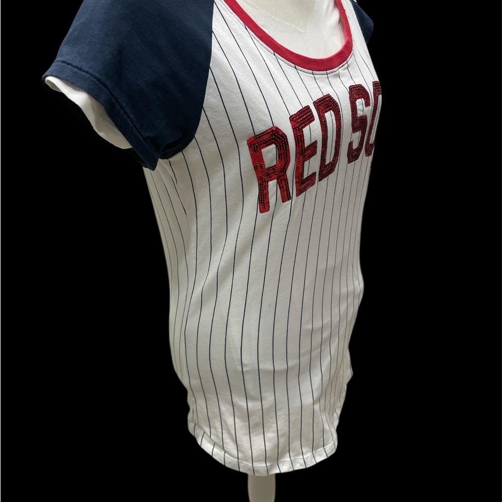 Woman’s Red Sox Navy and White T-Shirt - Picture 2 of 8